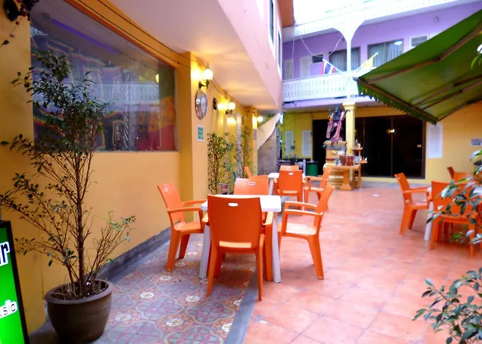 Hotel Sawasdee