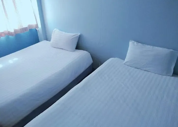 Sawasdee Hotel 2*